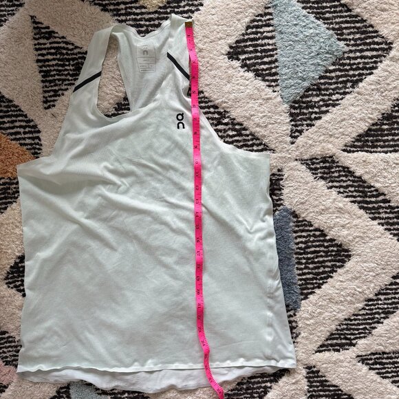 On Running Tank T - medium - mint / seafoam green - Picture 6 of 6